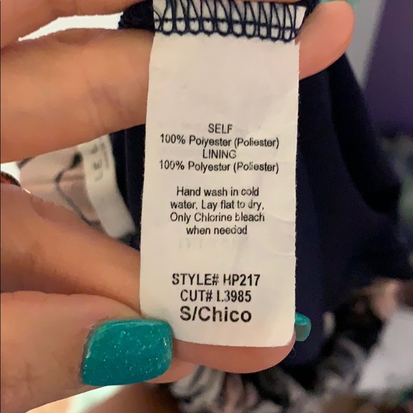 Shorts - Picture 3 of 3